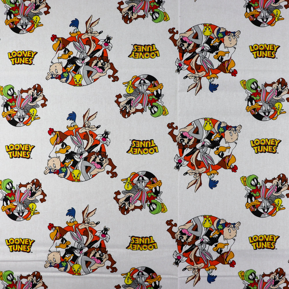 Looney Tunes Fabric - HALF YARD - 100% Cotton Toons Bugs Bunny Daffy Duck  Tweety