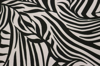 Monochrome Zebra (8D)