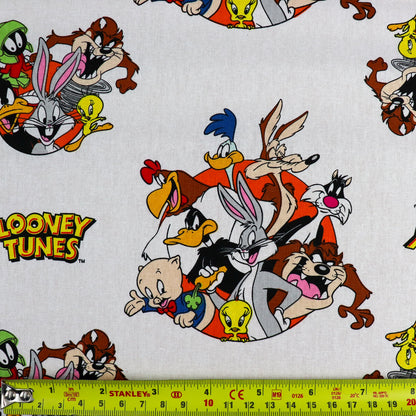 FS828_2 That’s All Folks Looney Tunes Cotton Fabric White | Fabric | Blue, Brand, Branded, Bugs, Bugs Bunney, Bunney, Children, Cotton, drape, Fabric, fashion fabric, hero, Kids, logo, Looney Tunes, making, Navy, Tazmania | Fabric Styles