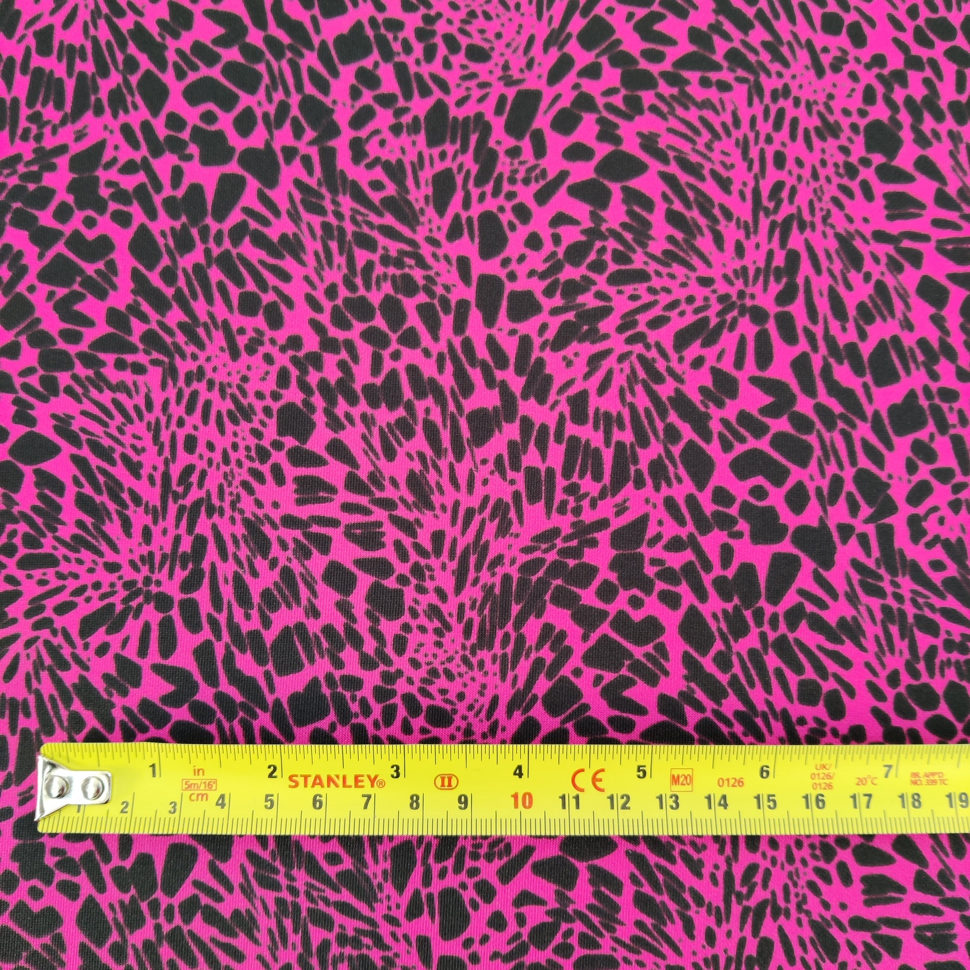 FS845_1 Leopard Animal | Fabric | animal, drape, Fabric, fashion fabric, green, Leopard, making, Sale, Scuba, sewing, spots, Stretchy | Fabric Styles