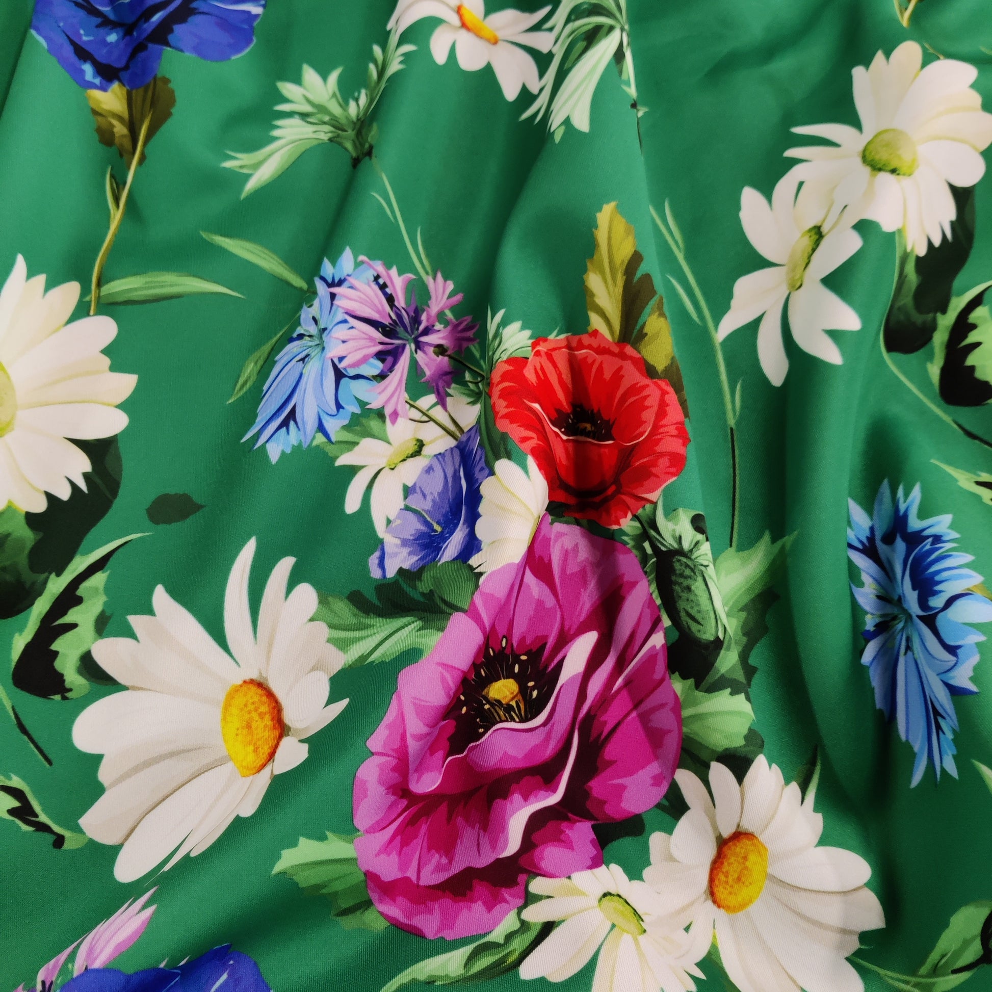 FS820 Floral | Fabric | drape, elastane, Fabric, fashion fabric, Floral, Flower, jersey, making, Polyester, Purple, Scuba, sewing, Skirt, stretch, Stretchy | Fabric Styles