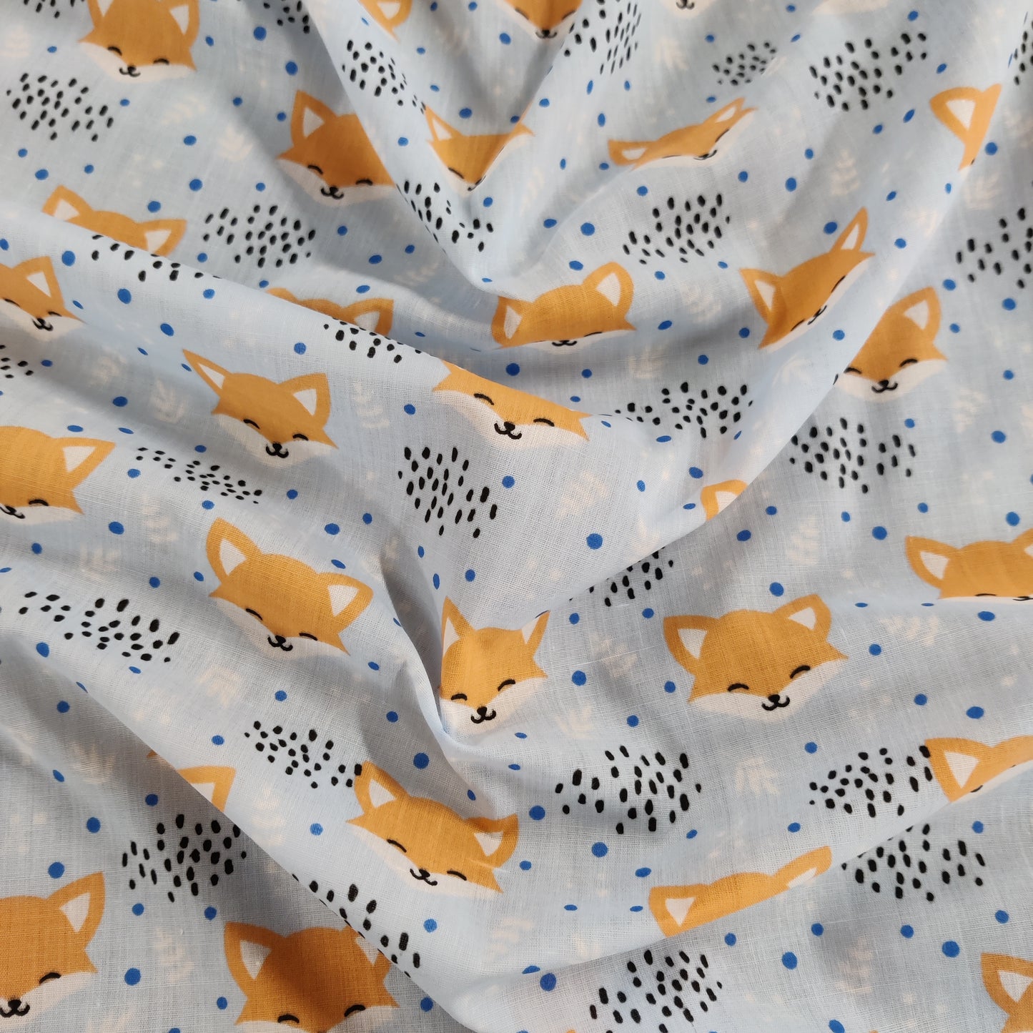 FS883_1 Blushing Foxes Polycotton | Fabric | Blushing, Children, Fabric, fashion fabric, Fox, Foxes, Kid, Kids, making, Poly, Poly Cotton, Sale, sewing, Skirt, White | Fabric Styles