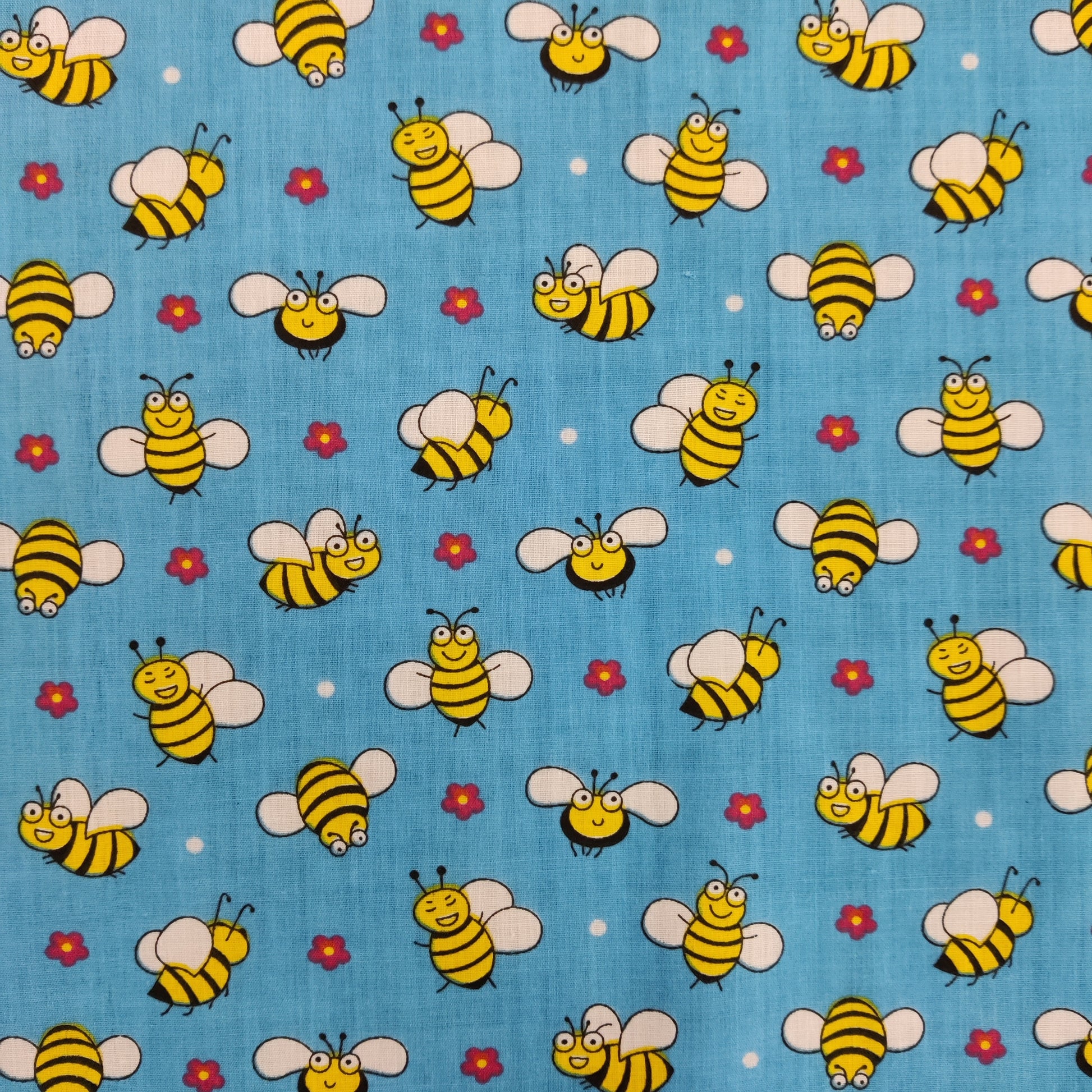 FS884 Bees Polycotton | Fabric | Animal, Bees, Children, Fabric, fashion fabric, Fox, Kid, Kids, making, Poly, Poly Cotton, Sale, sewing, Skirt, White | Fabric Styles