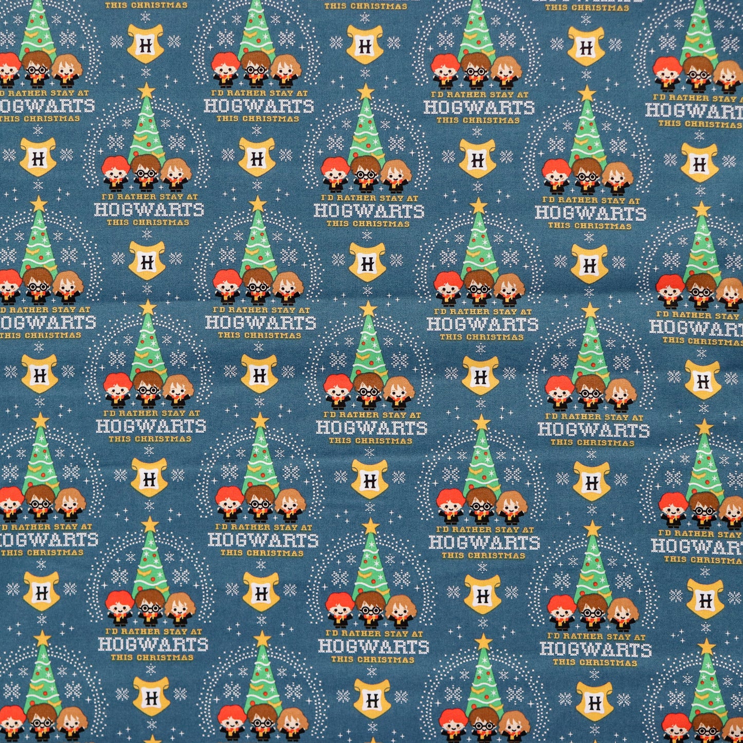 FS635_25 Harry Potter – Hogwarts Christmas Cotton Fabric | Fabric | Children, Christmas, Cotton, Fabric, FS635, Harry Potter, Hogwarts, Santa, XMAS TREE | Fabric Styles