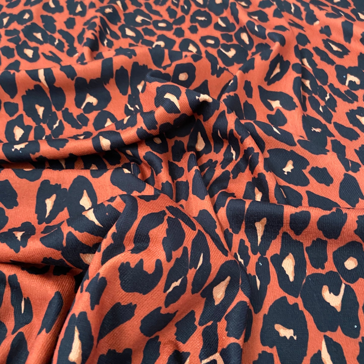 FS645_2 Orange Leopard Knitwear