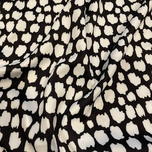 FS841 Monochrome Animal | Fabric | drape, Dress making, Fabric, fashion fabric, jersey, making, Mono, Monochrome, Polyester, Scuba, sewing, Stretch, Stretchy | Fabric Styles